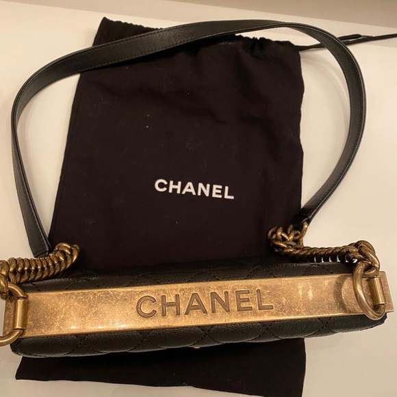Chanel Reissue Crossbody Bag - Picture 2 of 10